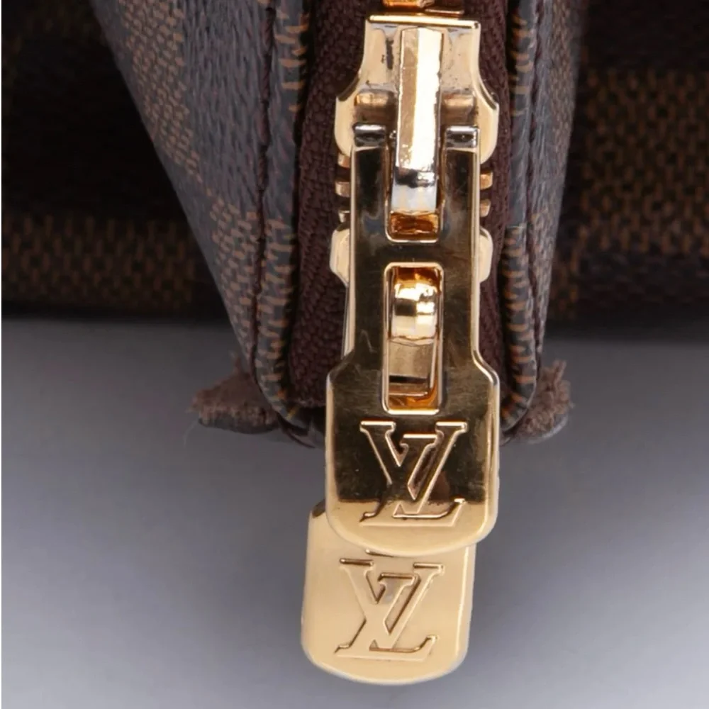 🔥Louis Vuitton authentic
Verona Handbag Damier MM. Excellent condition - Picture 4 of 9